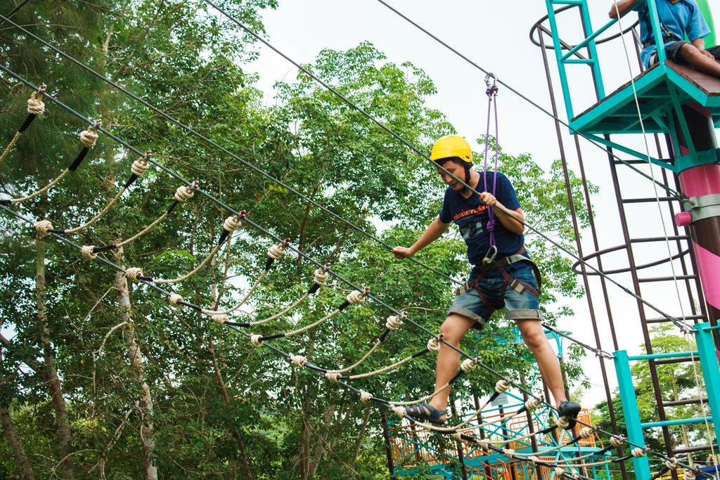 Brookside Valley Resort 3*