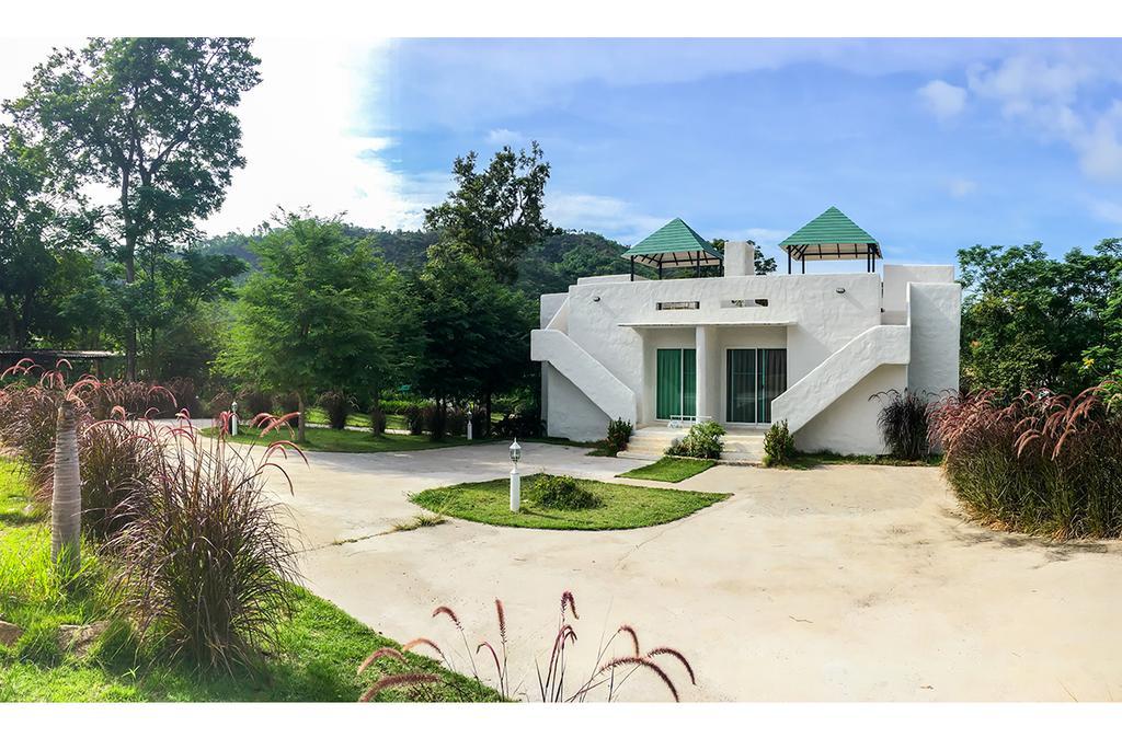 Resort Khunkhao Tamnanprai