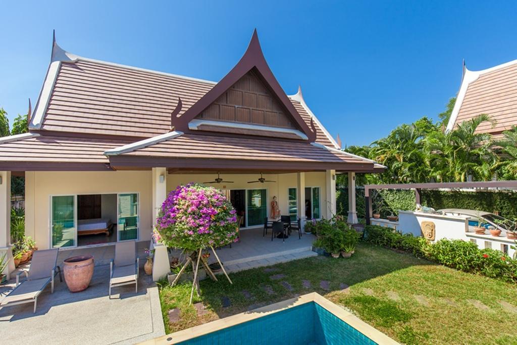 Corton By G Estate Villa Rawai