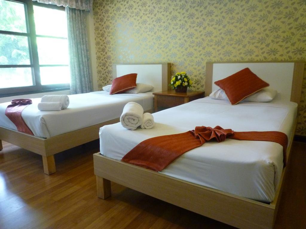 Resort Muaklek Paradise