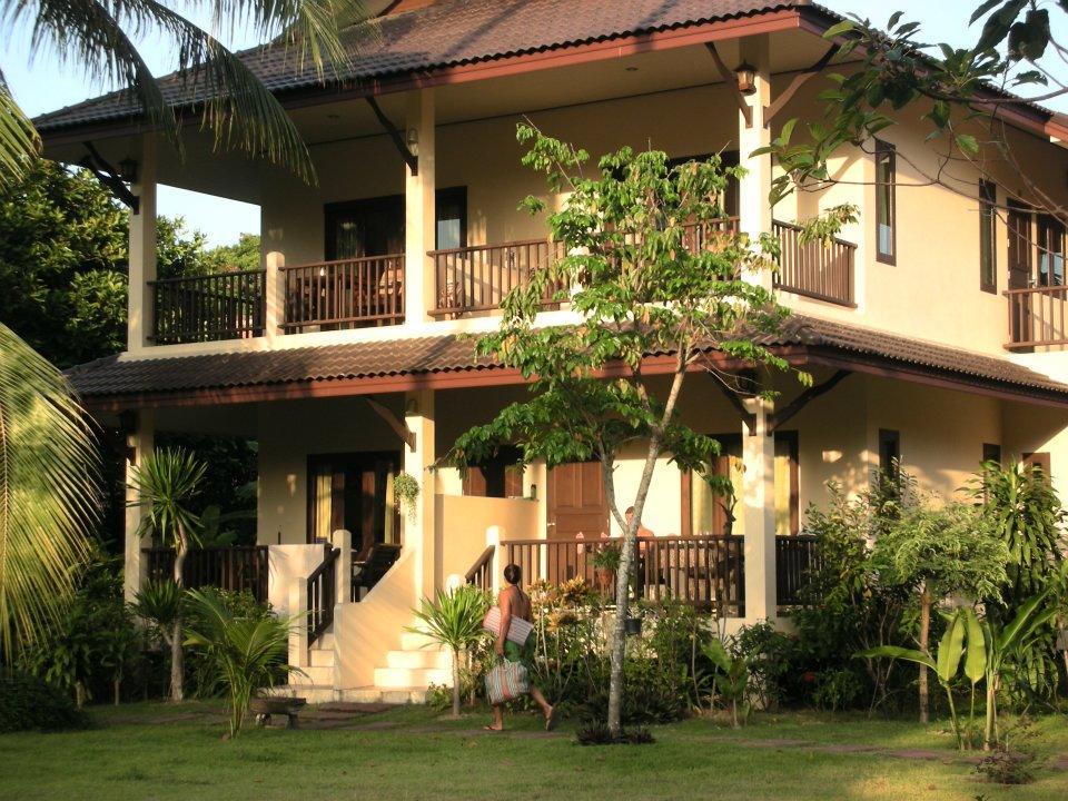 Manita Hotel 2*