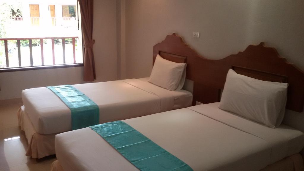Buppha Khao Lak