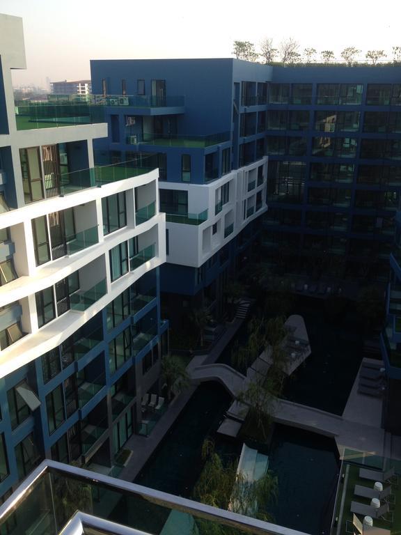 Acqua Jomtien Apartment *