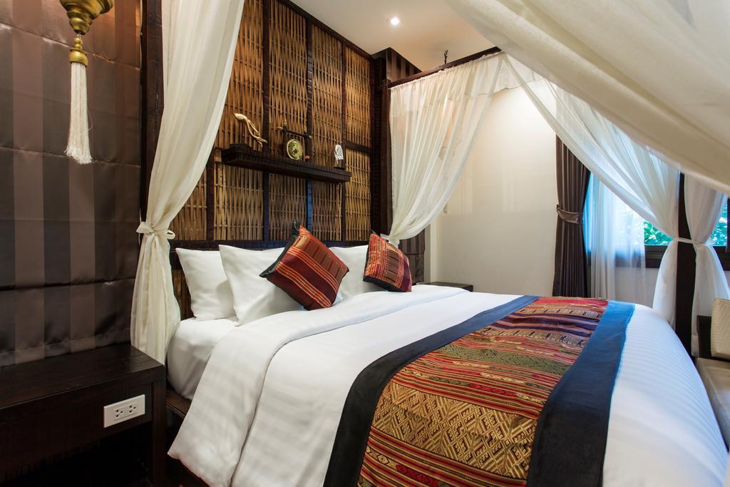 Hotel Getaway & 4*