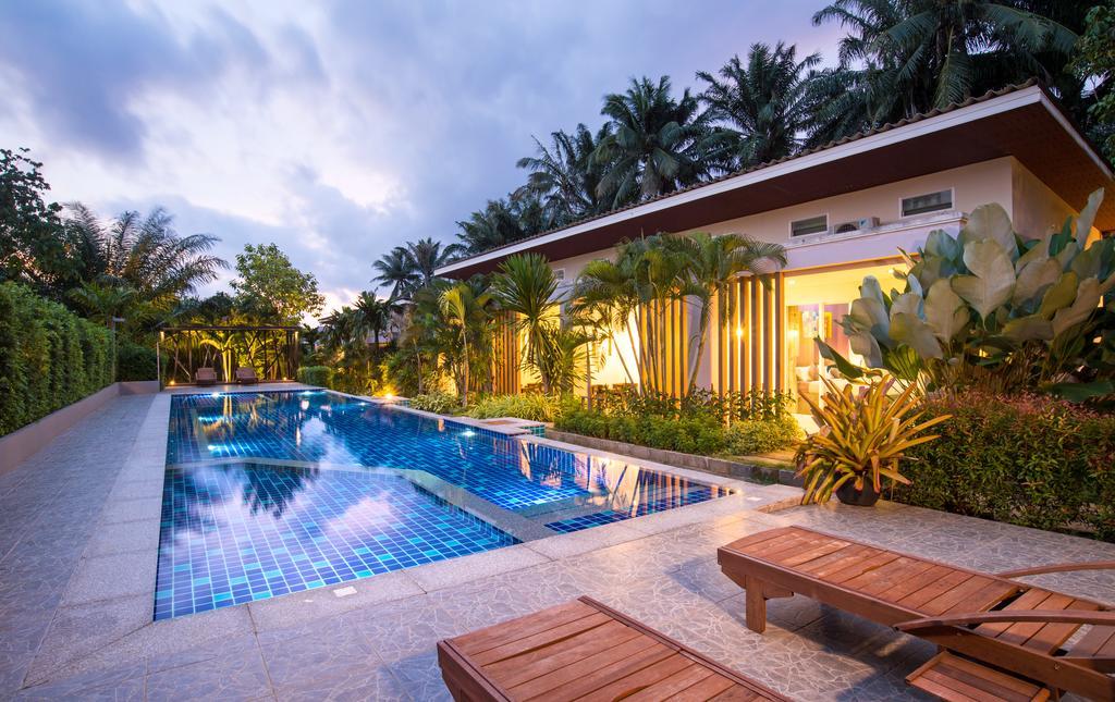 Resort The Fong
