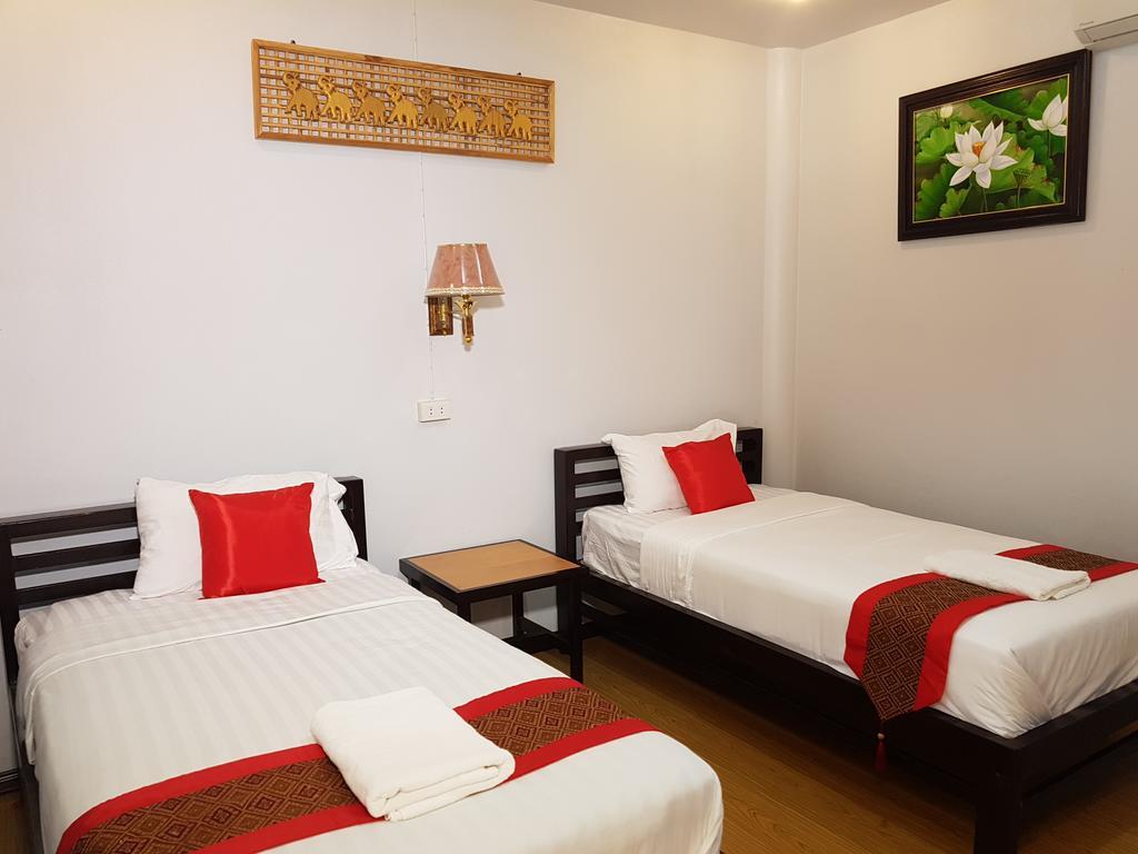 Resort Ban Phumon Talang Resort Ban Mon Talaeng
