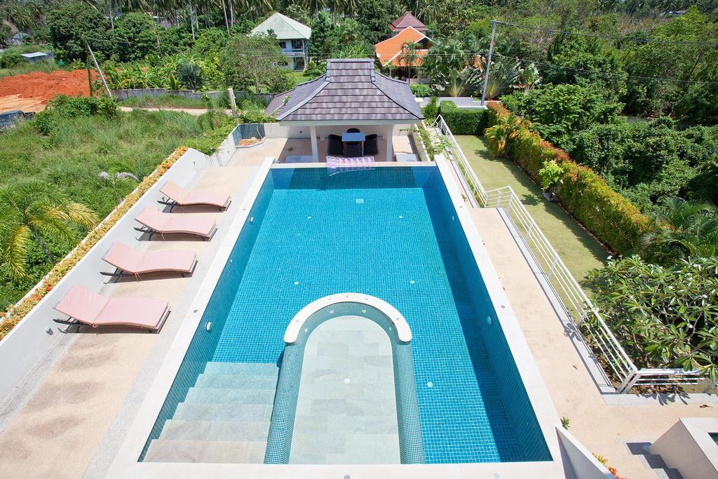 Ocean Breeze Villa *
