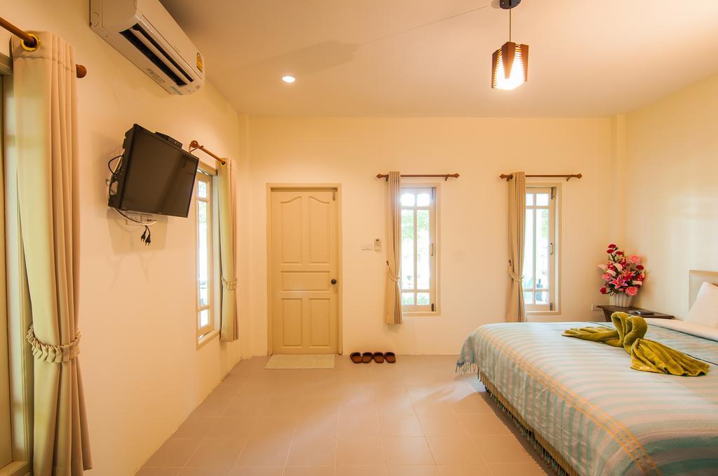 Resort Tum Baan Suan ตุ่มบ้านสวน