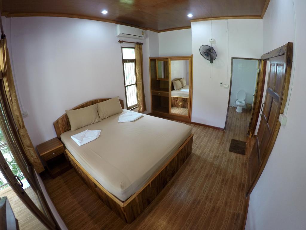 Resort Bor Hin