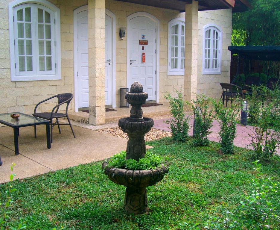 Pictory Garden