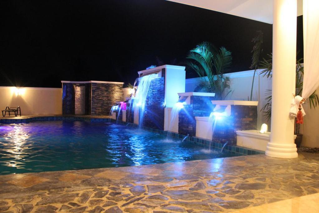 The Mansion 3*