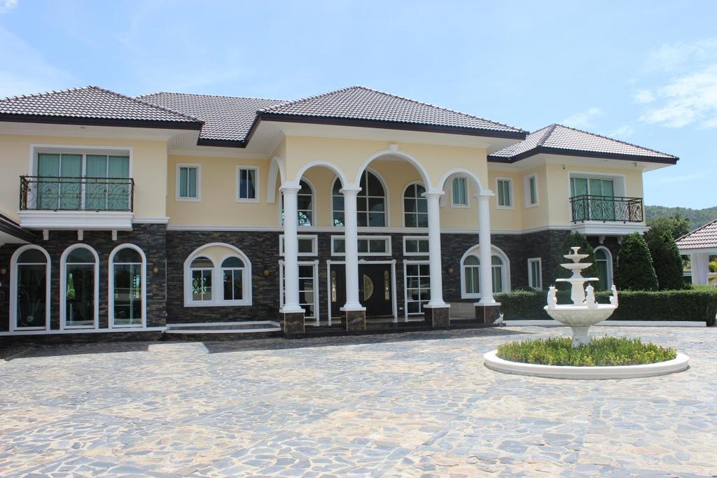 The Mansion