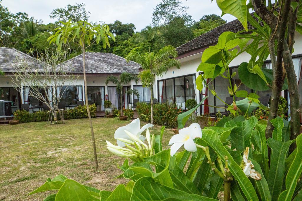 Resort The Reef 3*
