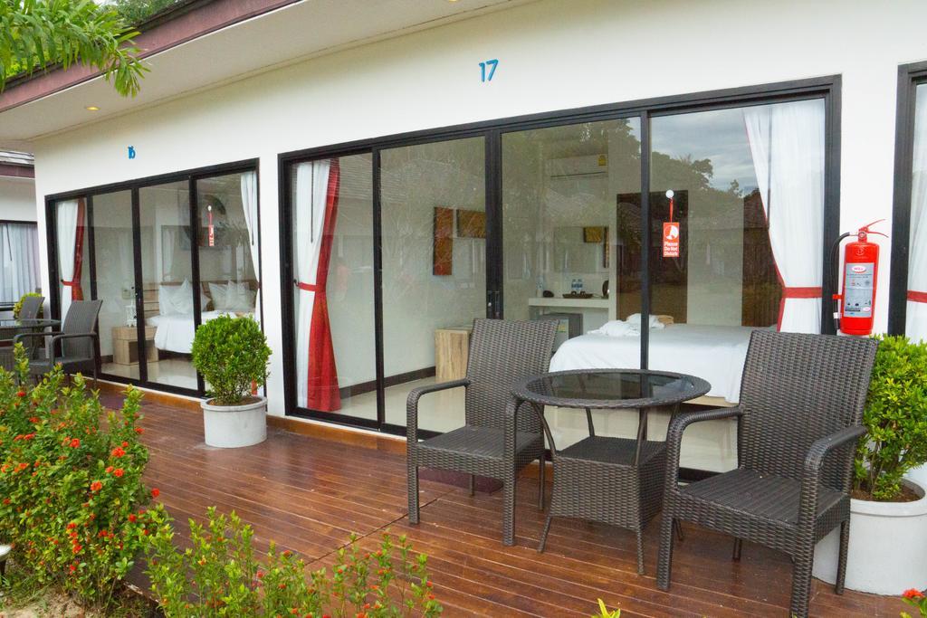 The Reef Resort 3*