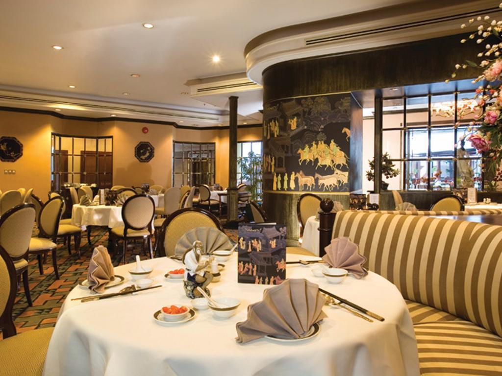 Hotel Pullman Raja Orchid