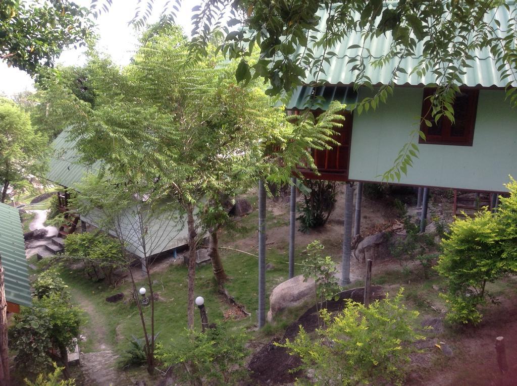 Easy Life Haad Yao