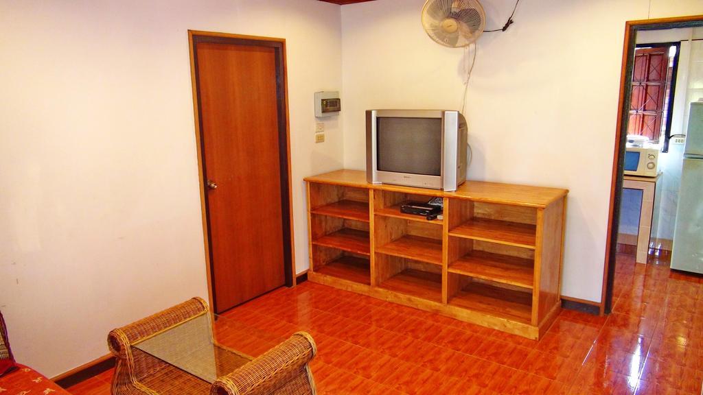 Holiday home Aliyah Garden House