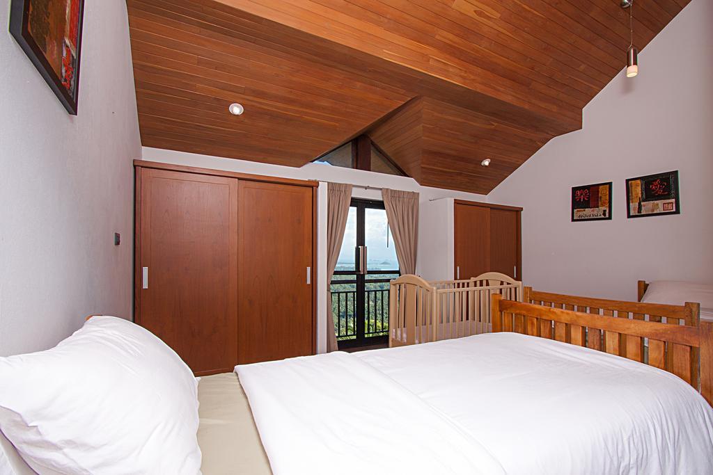 Villa Phukea Nathon