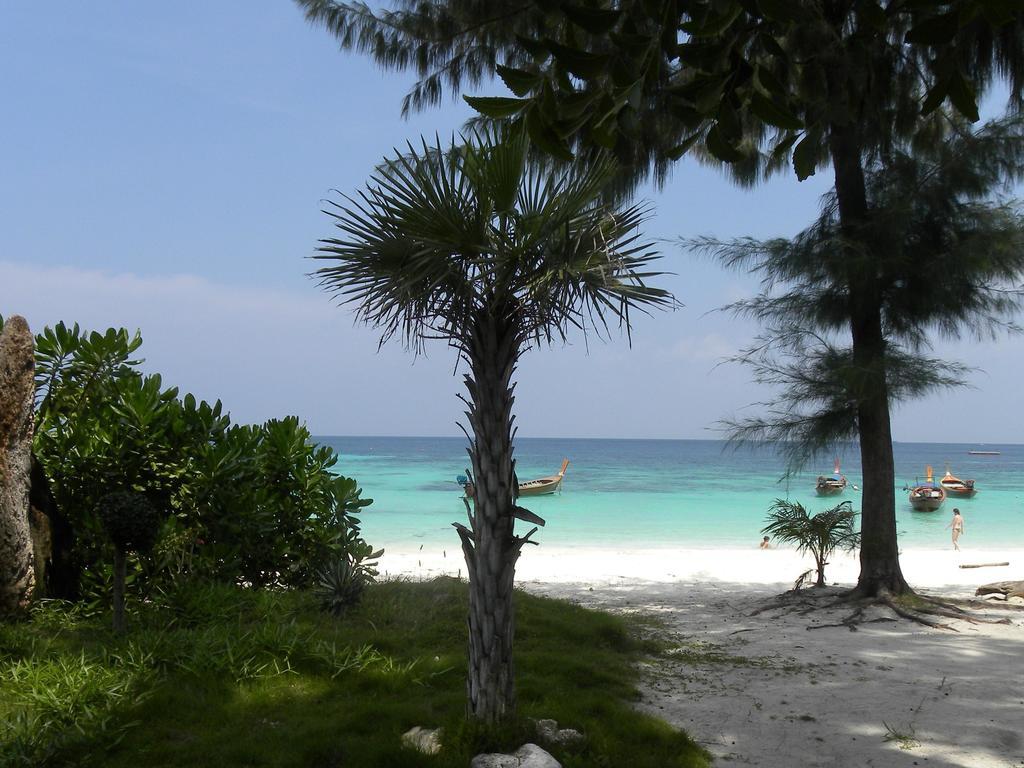 Blue Tribes Garden Beach