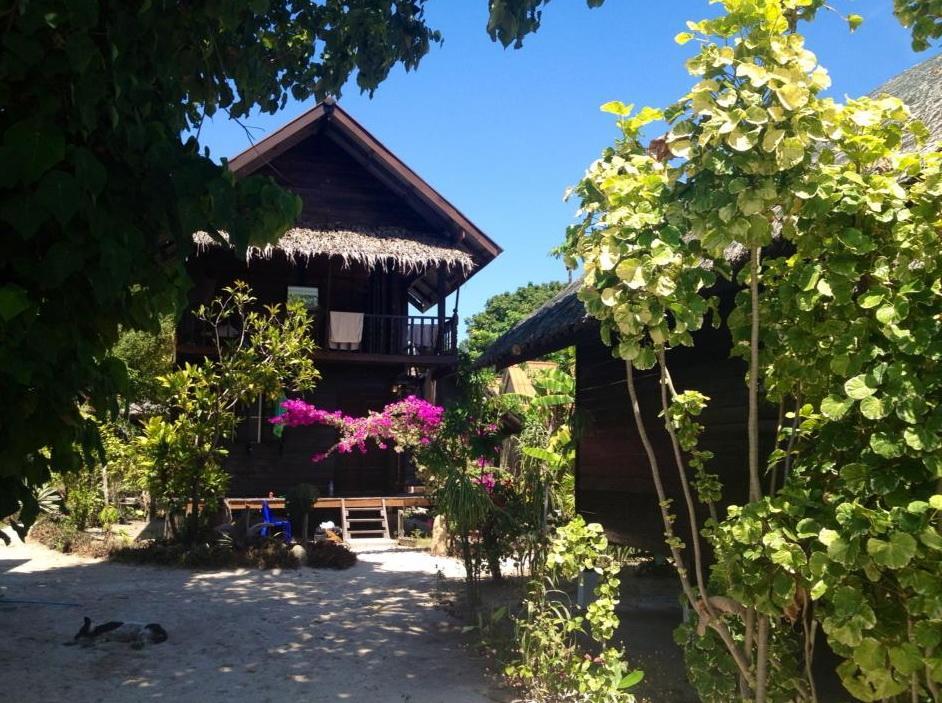 Resort Blue Tribes Garden Beach