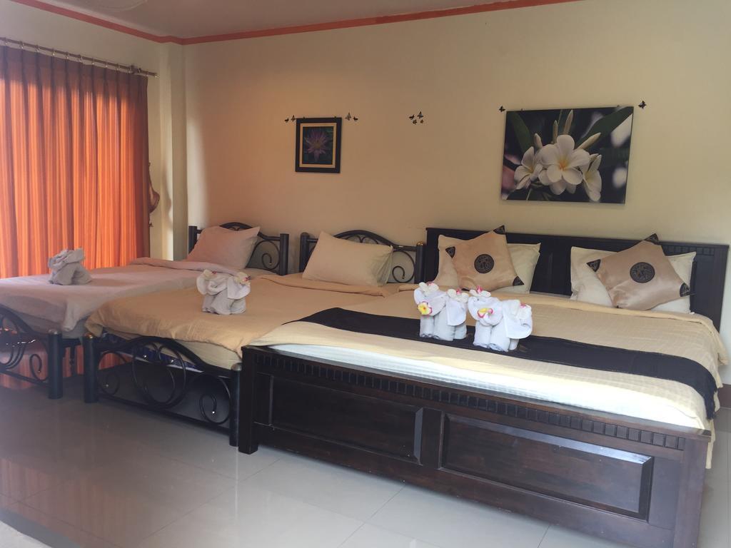 Sairee Seaview Hotel