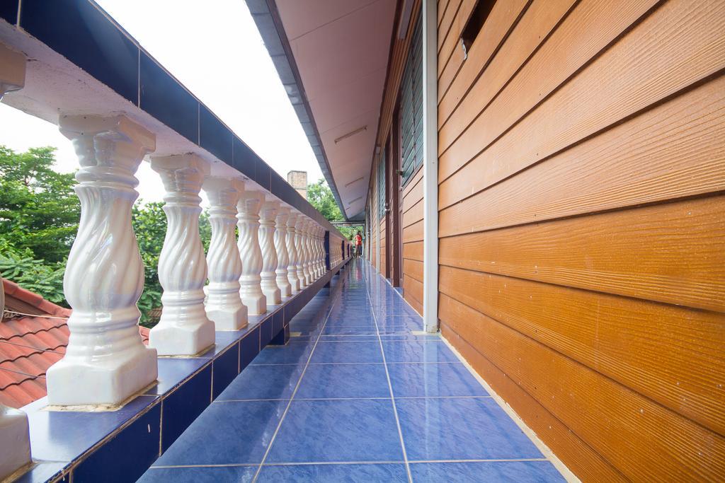 Tanyaporn House 2*