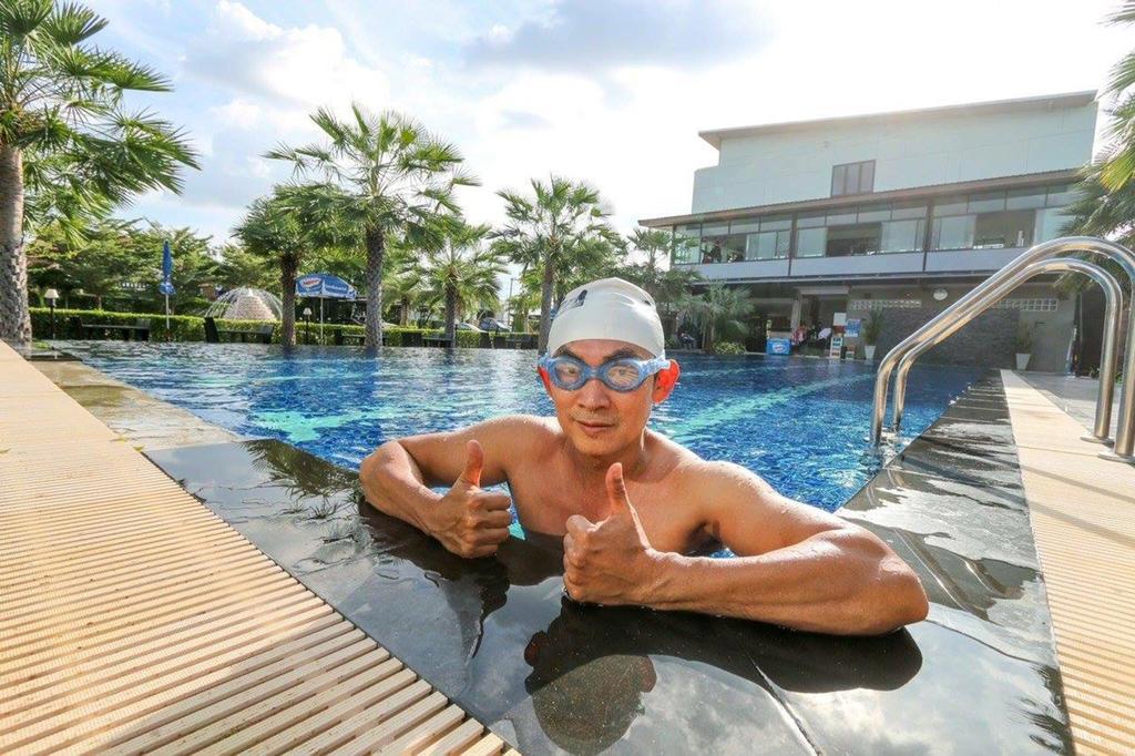 Ray Hotel