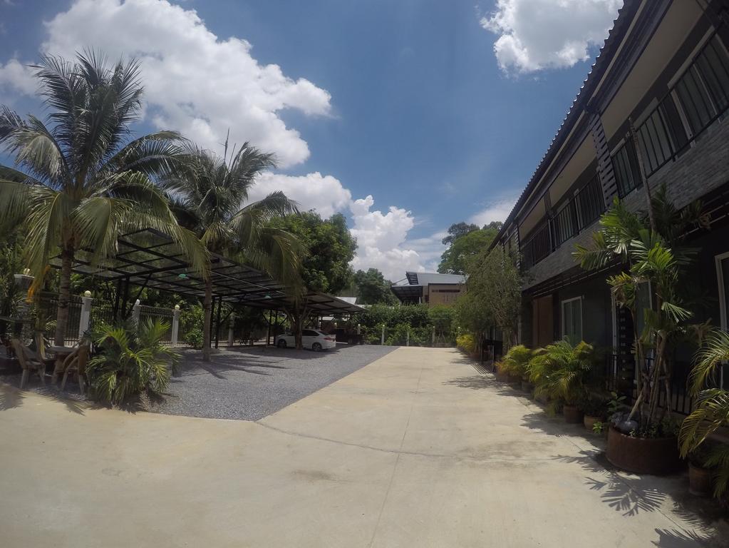 Guest house บ้านชมเขา - Baan Chom Khao