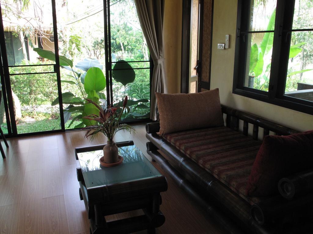 Ingnatee Holiday park 3*