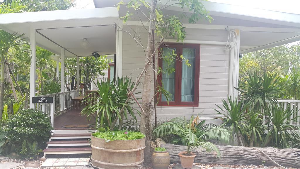 Rayonghouse Ban Nong Sai Yong