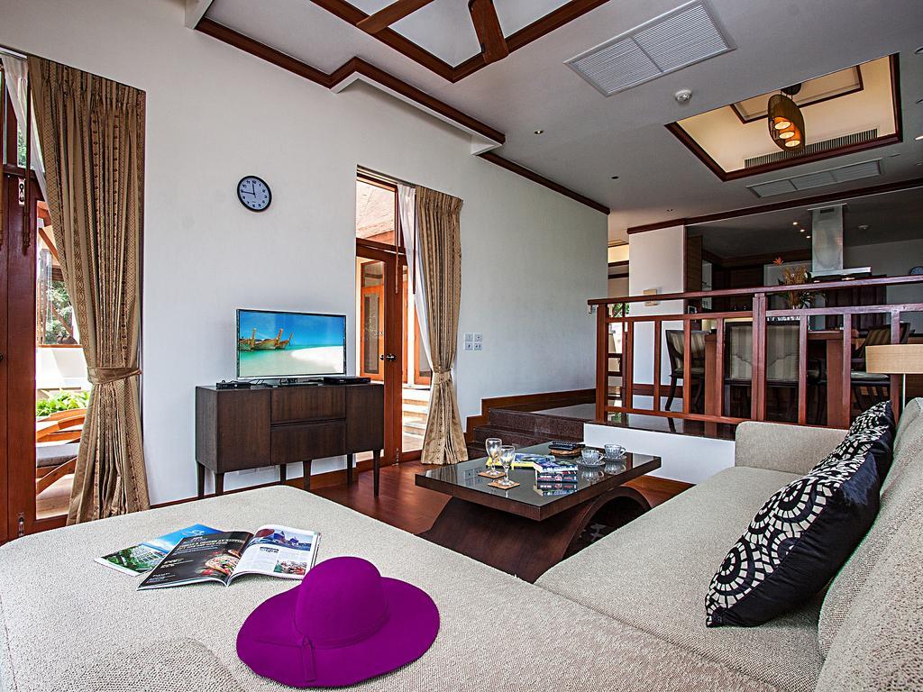 Pailin Garden Palace - 3 Beds Villa