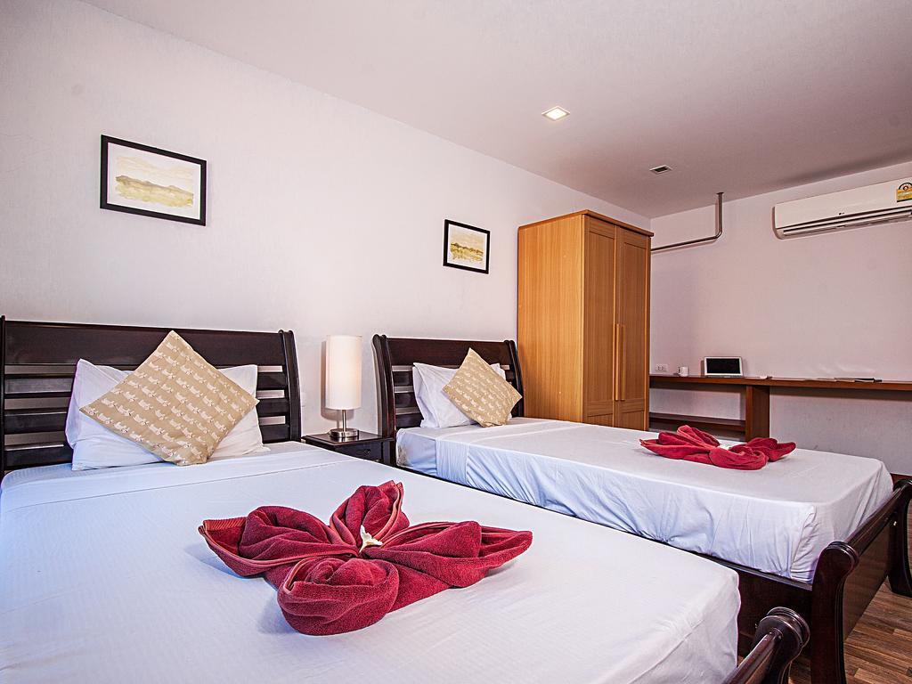 Ban Talay Khaw O12 - 4 Bedrooms Villa *