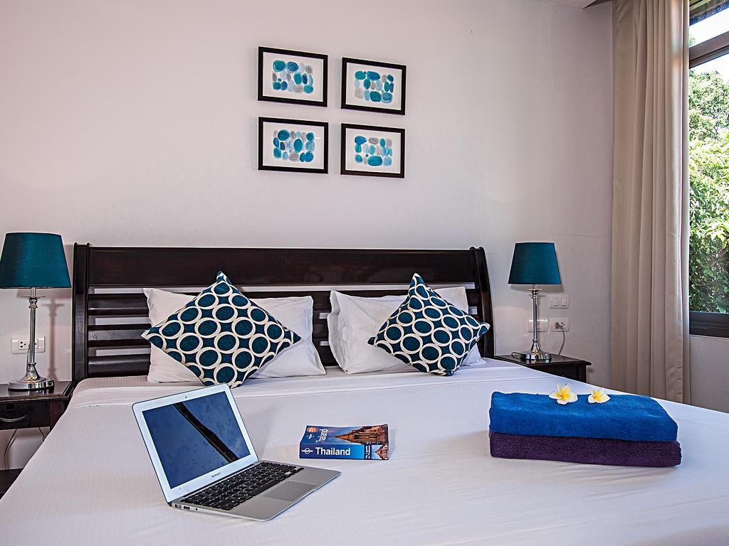 Ban Talay Khaw O12 - 4 Bedrooms Villa