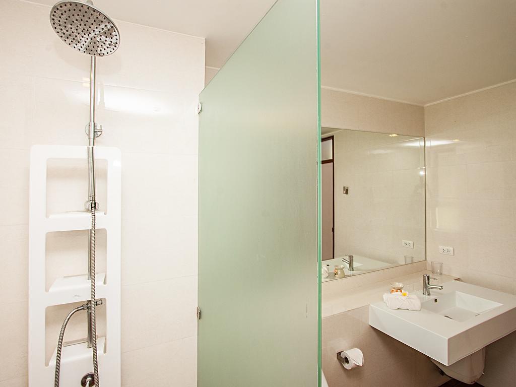 Ban Talay Khaw O12 - 4 Bedrooms