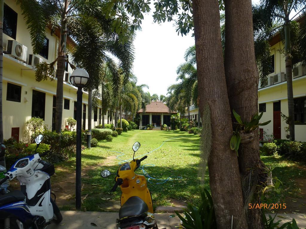 Organgrinder Thai Paradise South Villa