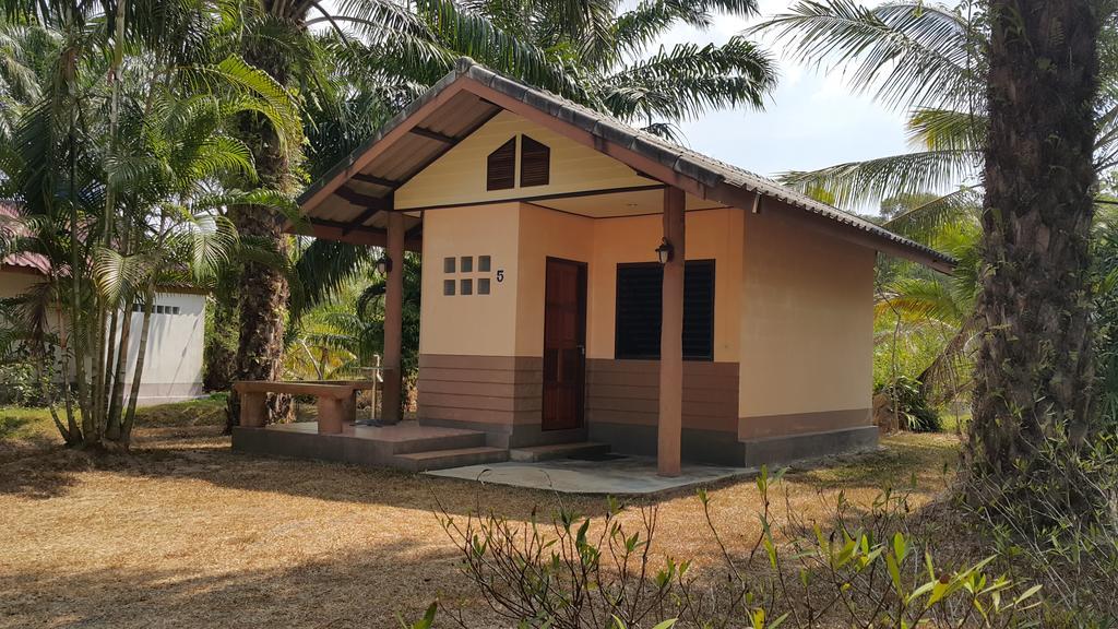 057 At Pak Meng Guest house Sikao
