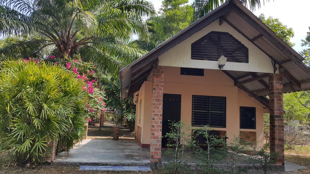Guest house 057 At Pak Meng Sikao