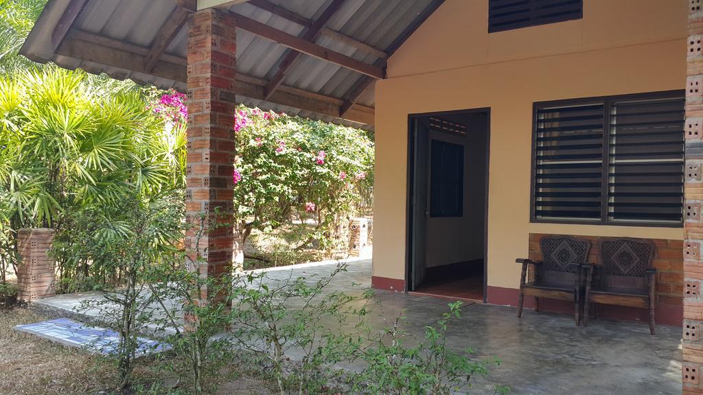Guest house 057 At Pak Meng