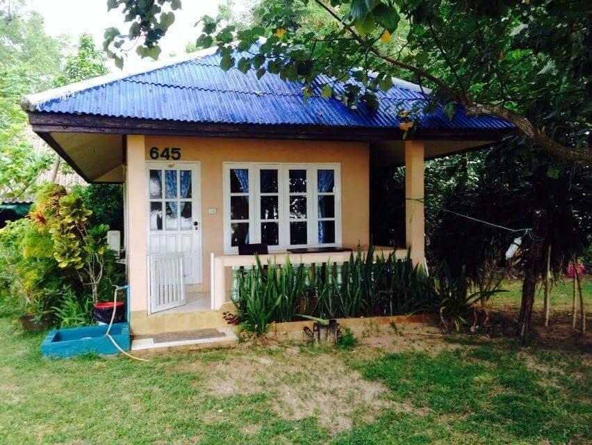 Baan Chai Lay Krua Tonhom Guest house Koh Mak