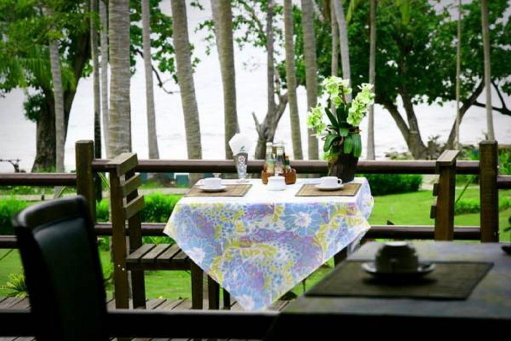 Banraya And Hotel Koh Racha Yai