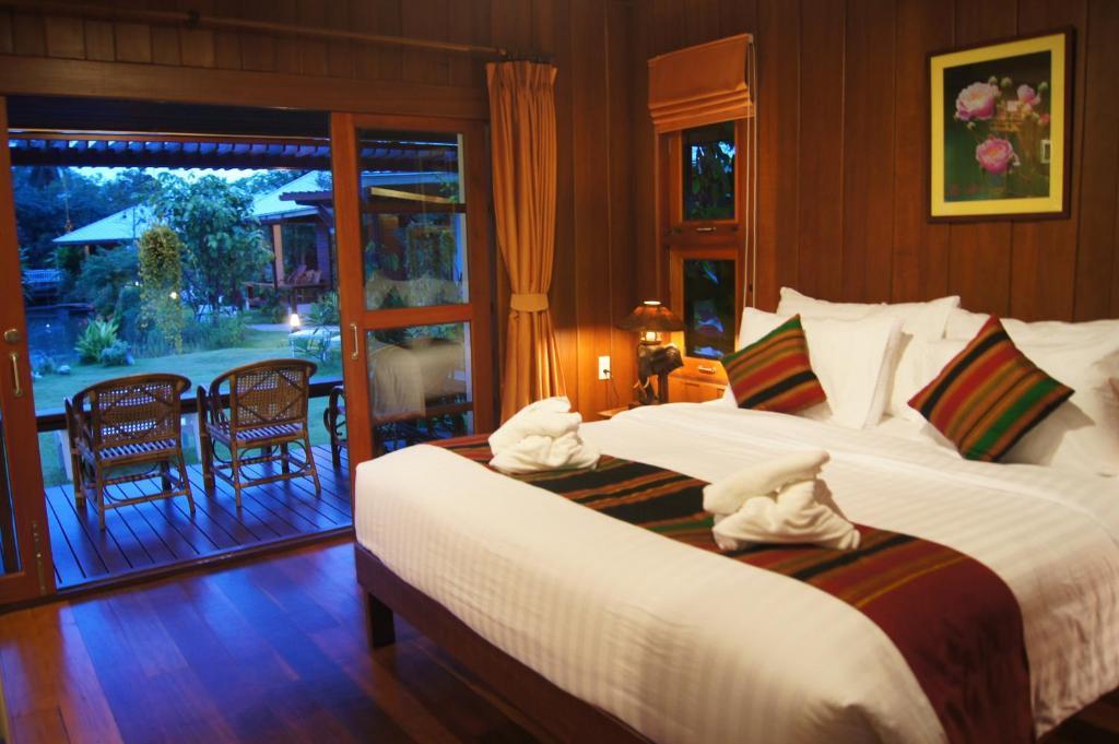 Resort Maikaew Damnoen 4*