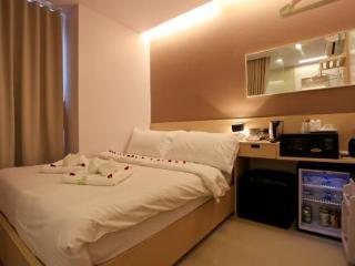 Hotel My Too 3*