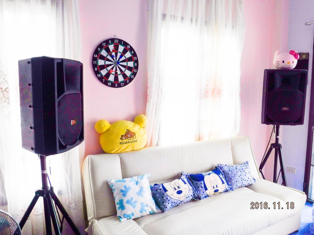 Guest house บ้านพักสัตหีบ Jk Marine House