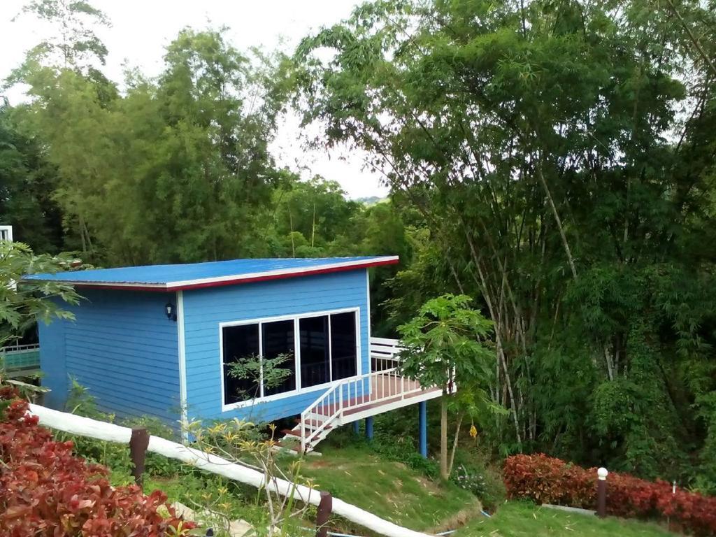 Resort Baan Chuthamanee