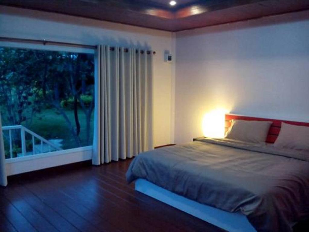 Resort Baan Chuthamanee