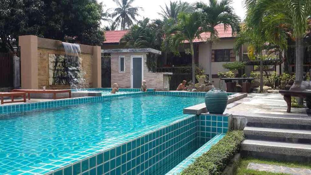 Resort Baan Sala Lung Dam Bophut