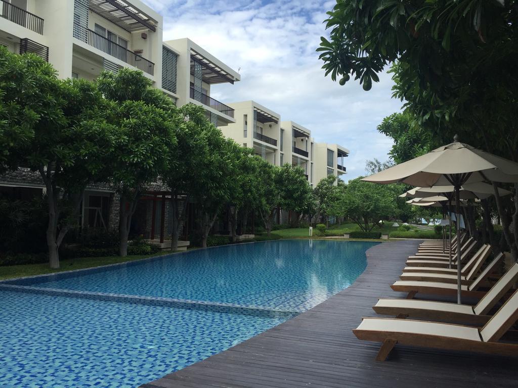 Away Baan Nub Kluen Front