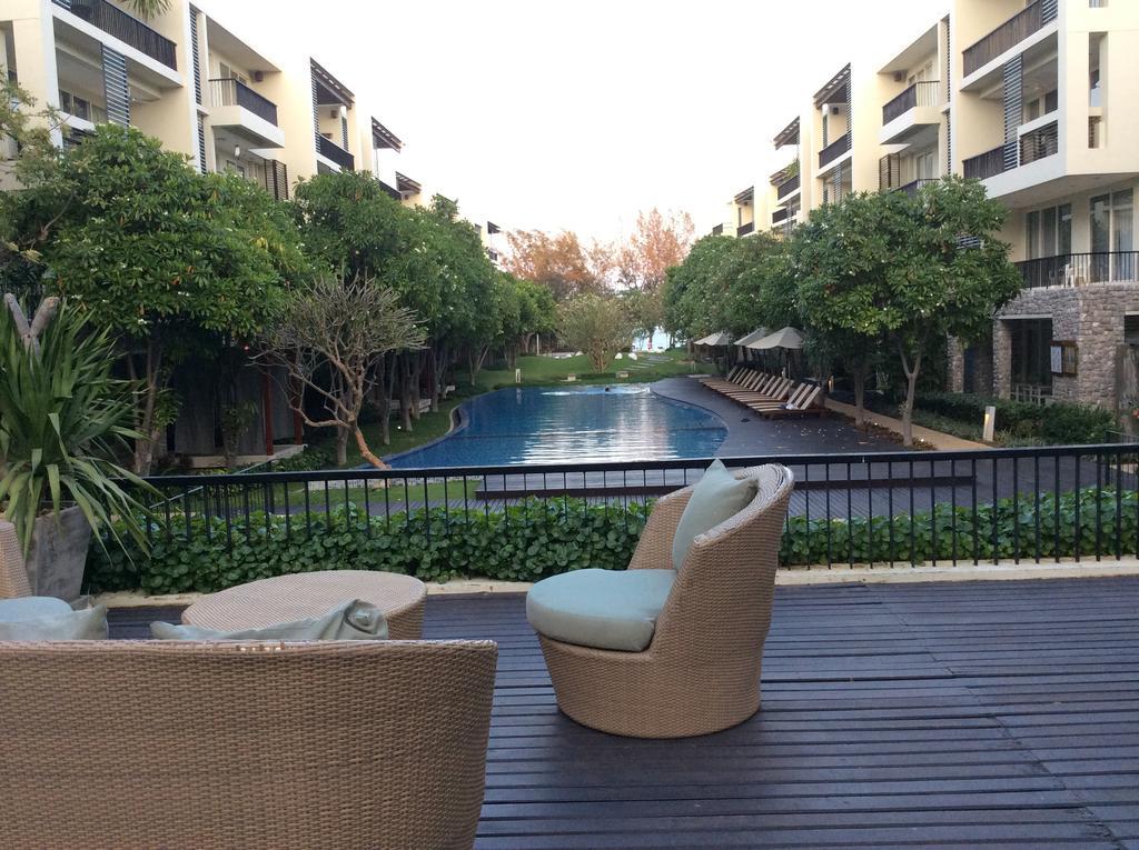 Away Baan Nub Kluen Front Khao Tao