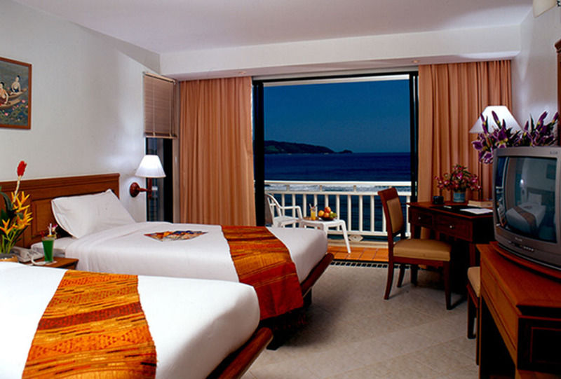 Sunset - Sha Extra 4*