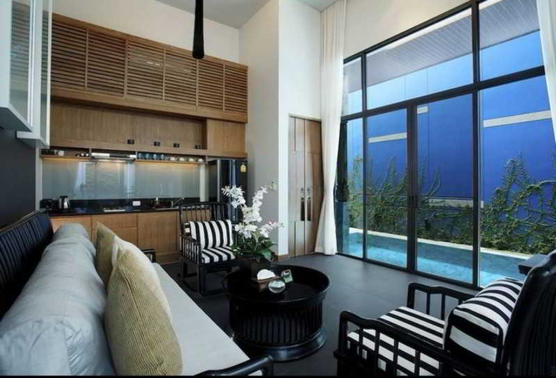 Hotel Wings By Two Phuket
